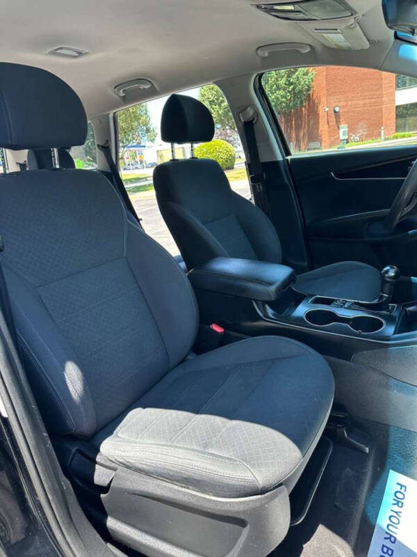 2018 Kia Sorento LX V6