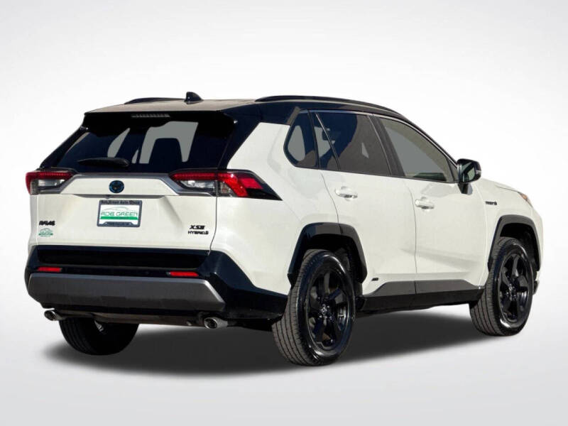 2019 Toyota RAV4 Hybrid XSE