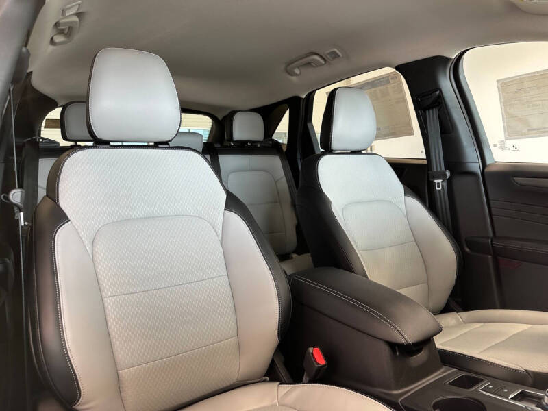 2025 Ford Escape Plug-In Hybrid PHEV