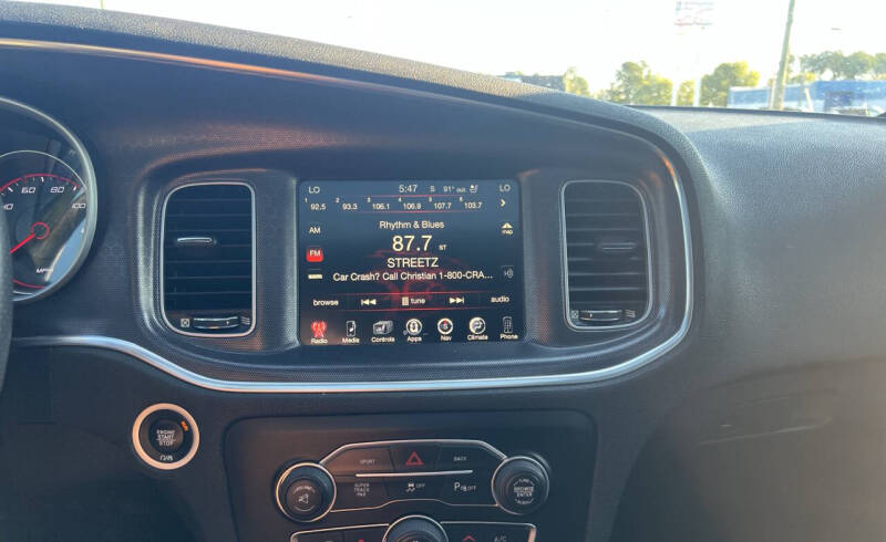 2016 Dodge Charger SXT