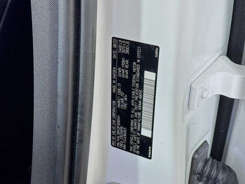 2023 Volvo XC60 B5 Core