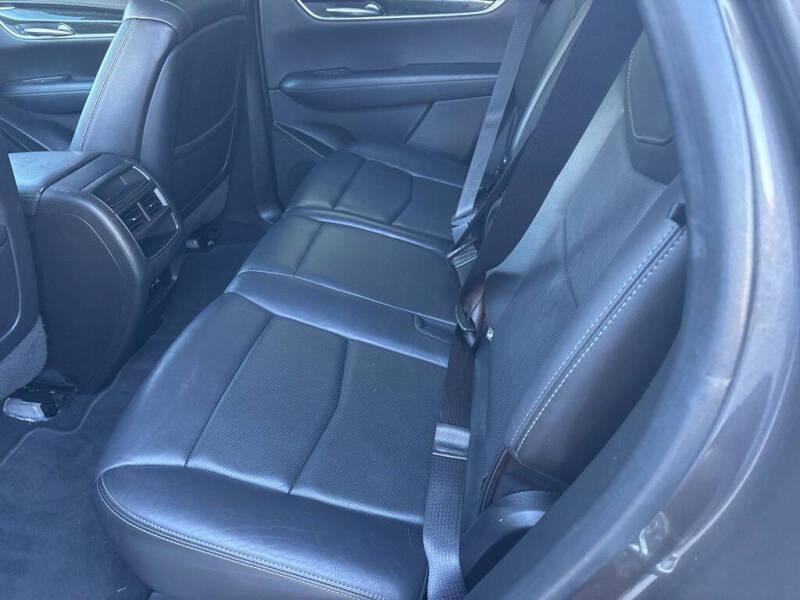 2020 Cadillac XT5 Premium Luxury