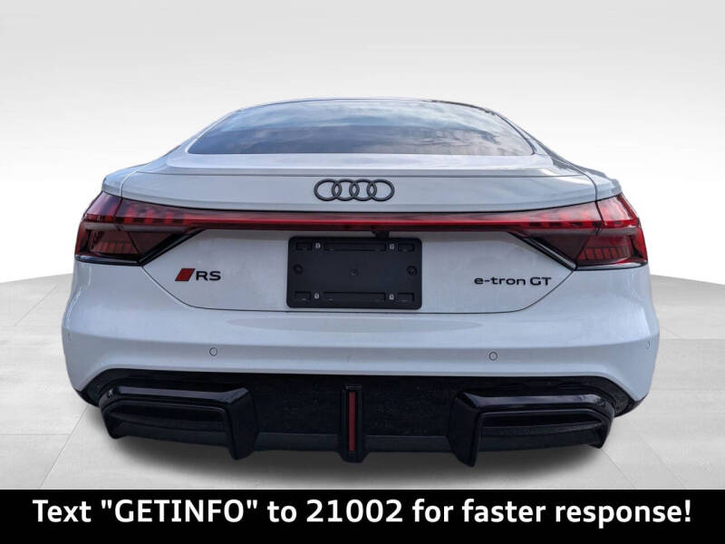 2026 Audi RS e-tron GT performance quattro