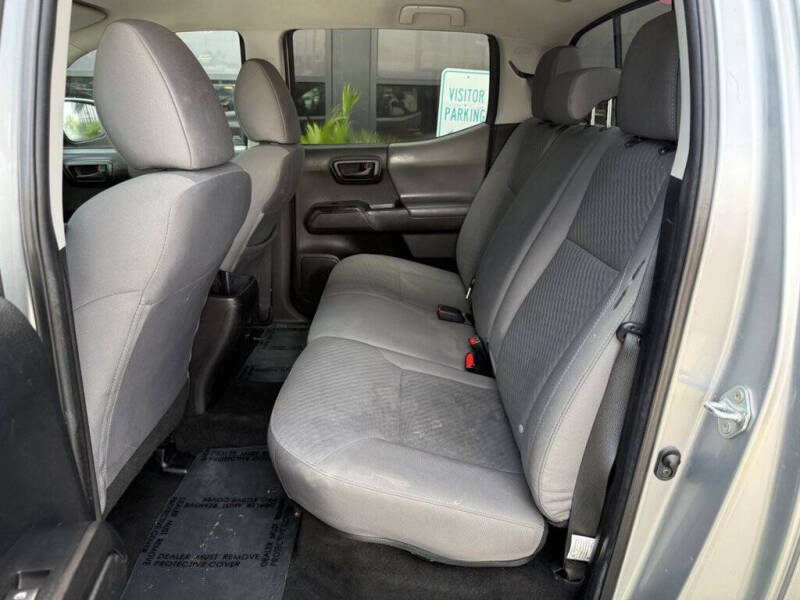 2022 Toyota Tacoma SR5 V6