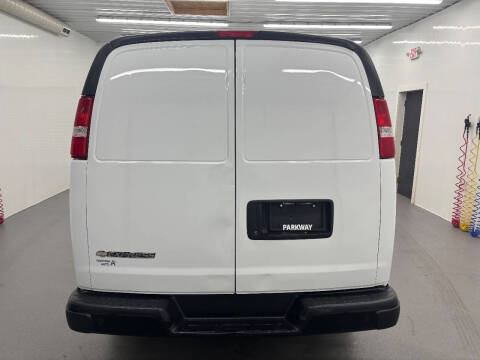 2020 Chevrolet Express 3500