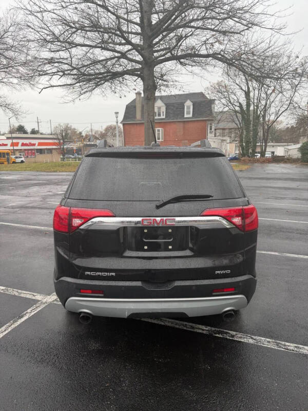 2018 GMC Acadia SLE-2