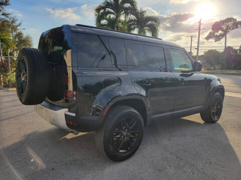 2025 Land Rover Defender 110 P300 S