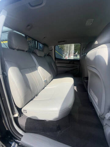 2014 Toyota Tacoma PreRunner V6