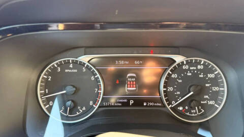 2024 Nissan Pathfinder SV