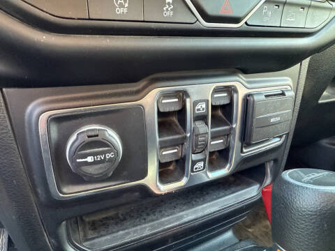 2020 Jeep Gladiator Sport S