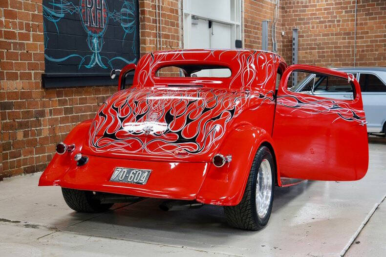 1934 Ford 3 Window Coupe