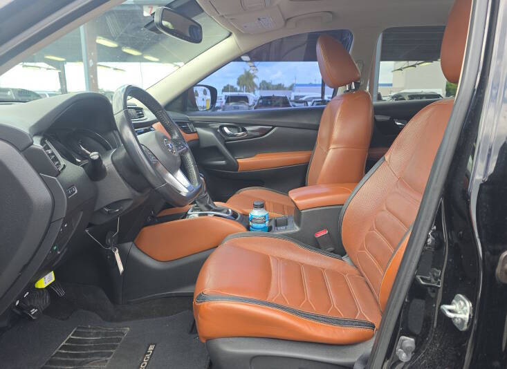 2017 Nissan Rogue SL