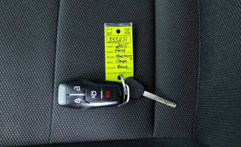 2015 Ford Mustang V6