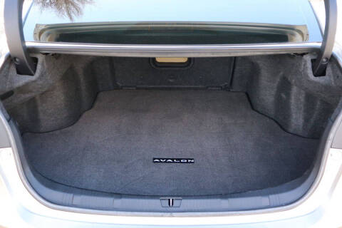 2018 Toyota Avalon XLE Premium