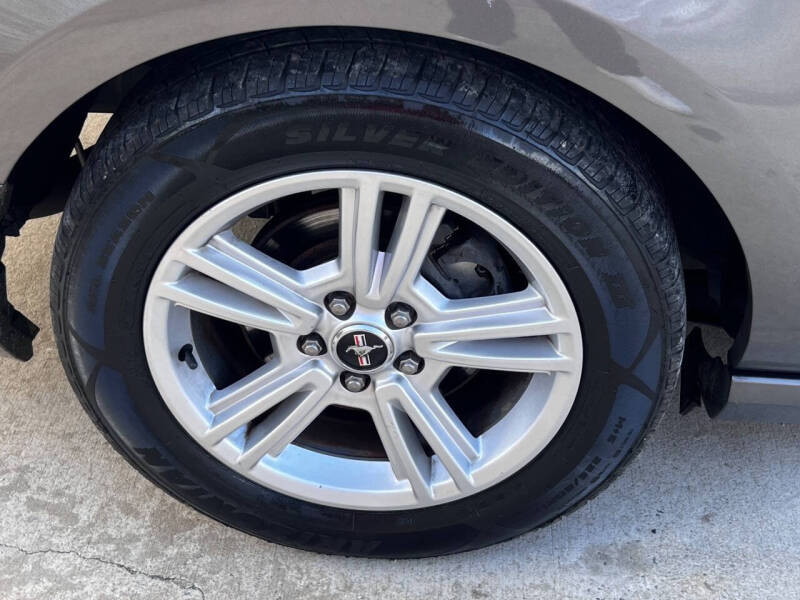 2014 Ford Mustang V6