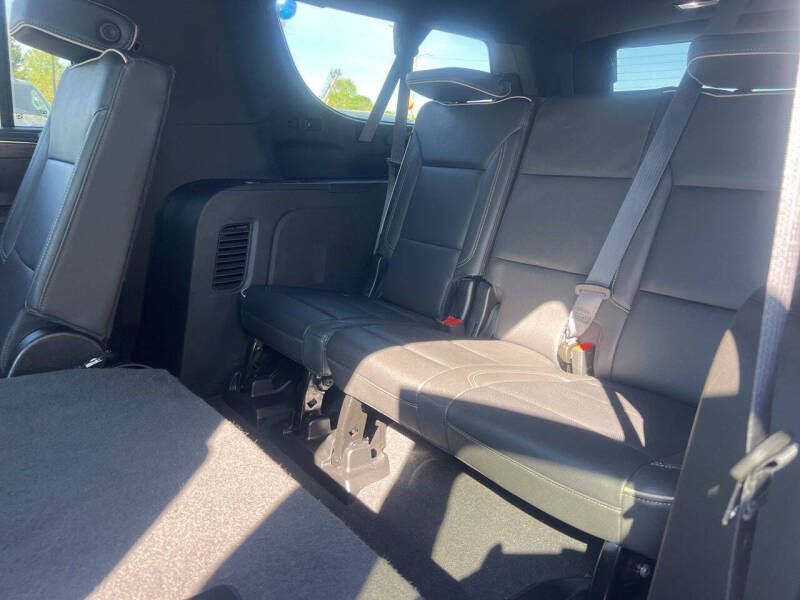 2024 Chevrolet Suburban Premier