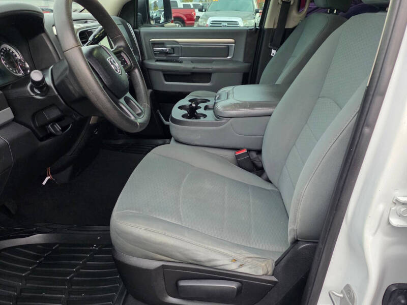 2013 RAM 1500 SLT