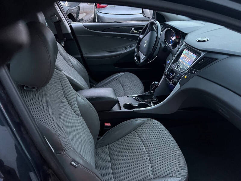 2012 Hyundai Sonata Limited