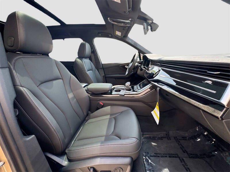 2025 Audi Q7 quattro Premium Plus 55 TFSI