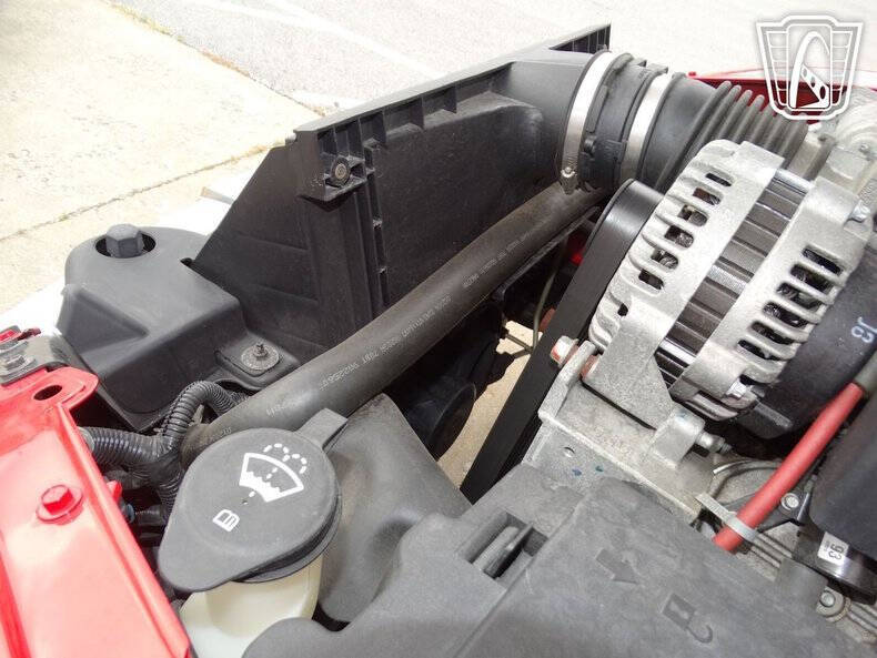 2004 Chevrolet SSR LS