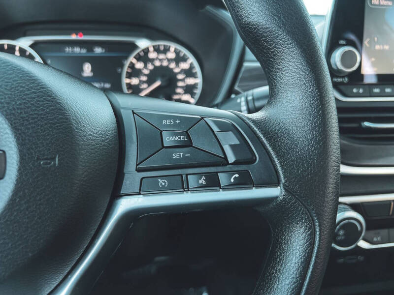 2025 Nissan Altima 2.5 SV