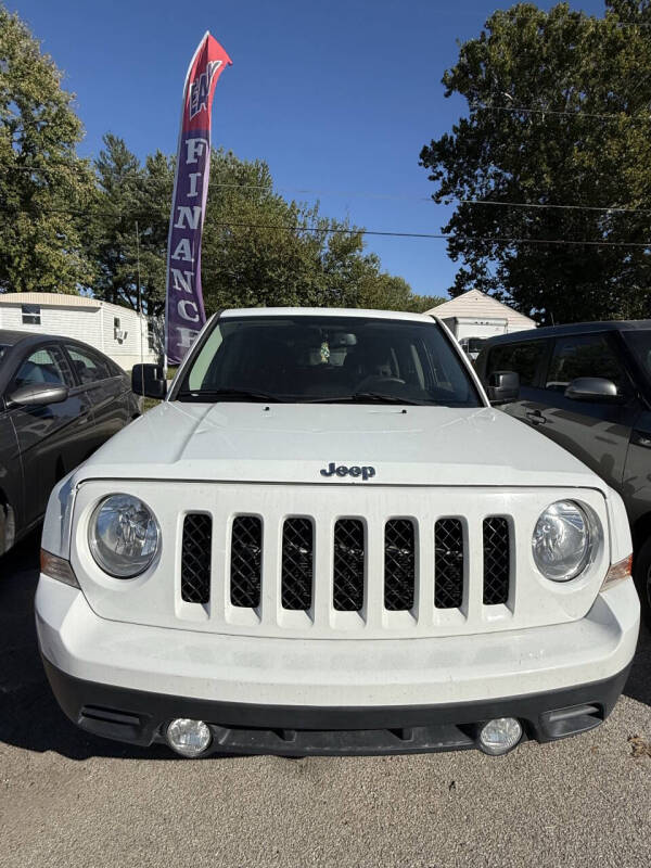 2016 Jeep Patriot Sport's photo