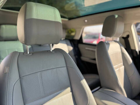 2020 Land Rover Range Rover Evoque SE