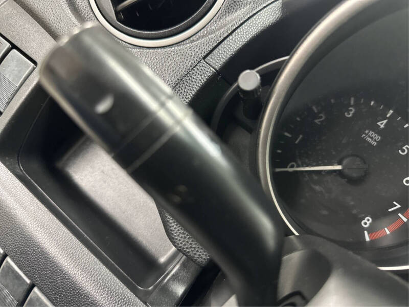 2012 Mazda MAZDA5 Sport