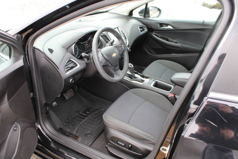 2018 Chevrolet Cruze LT Auto