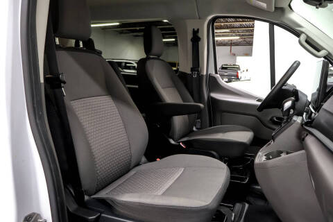 2023 Ford Transit 350 XLT