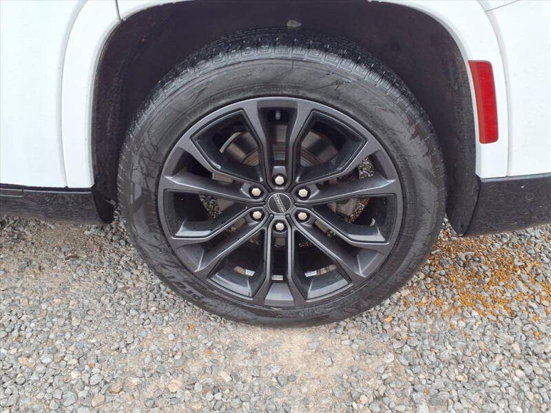 2023 Jeep Grand Wagoneer Obsidian