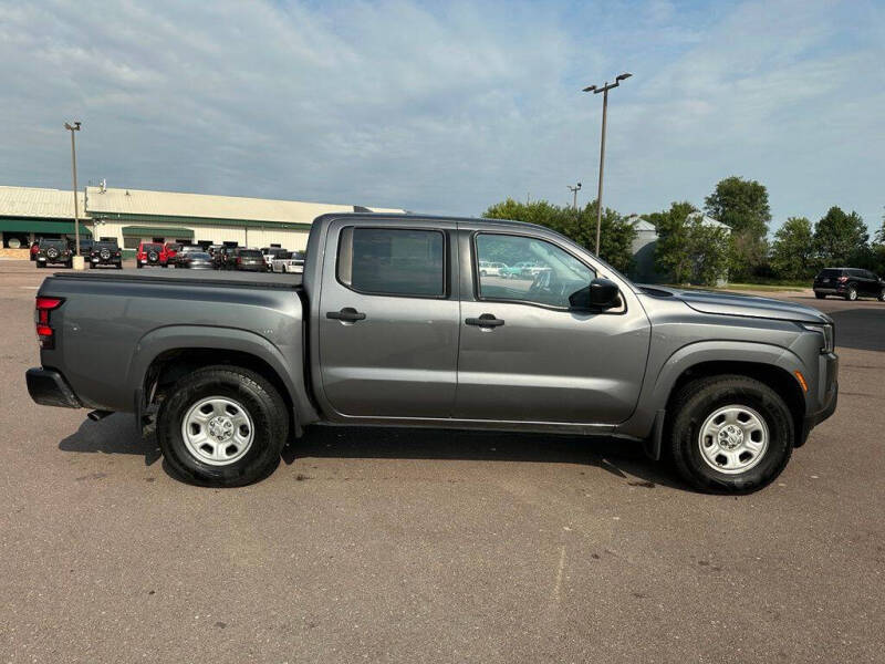 2022 Nissan Frontier S