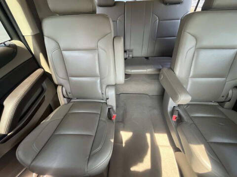 2019 Chevrolet Suburban LT
