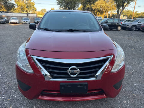 2015 Nissan Versa 1.6 S