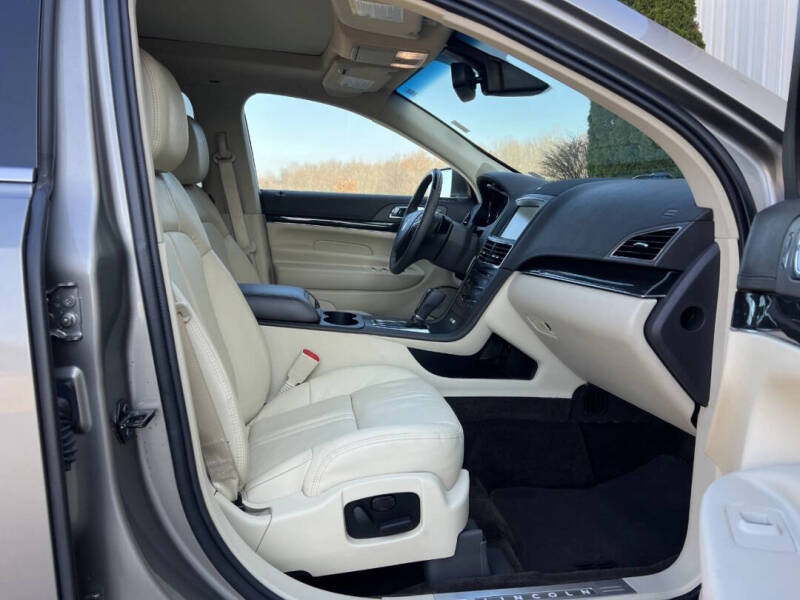 2015 Lincoln MKT EcoBoost