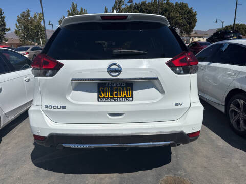 2020 Nissan Rogue SV