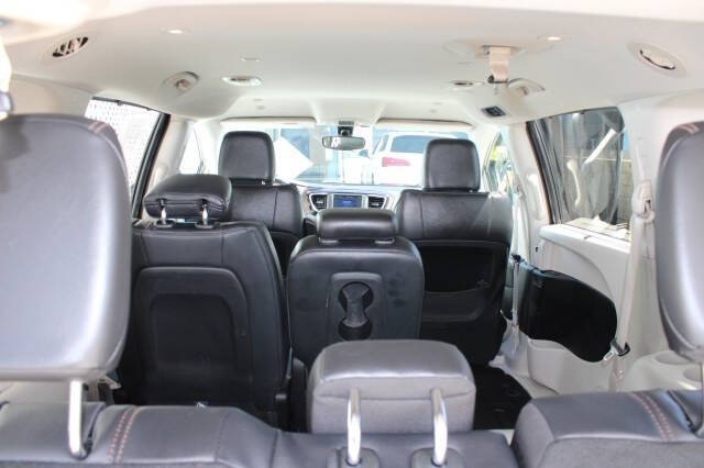 2019 Chrysler Pacifica Touring L