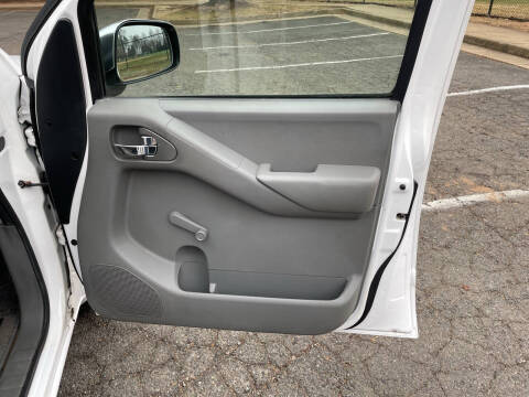 2012 Nissan Frontier SV