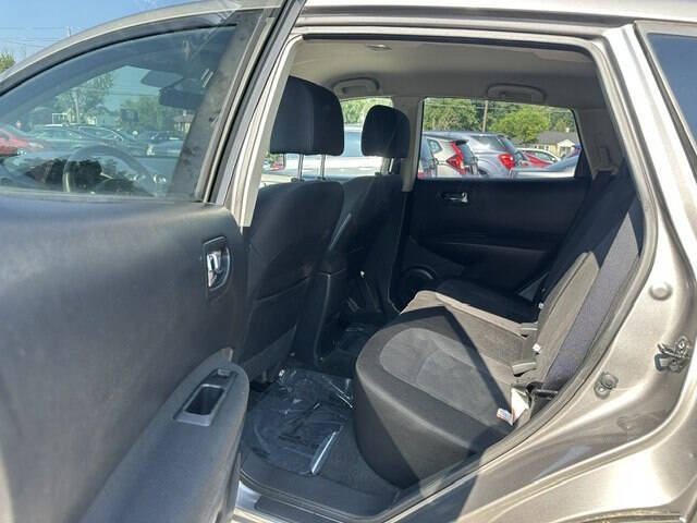 2012 Nissan Rogue S