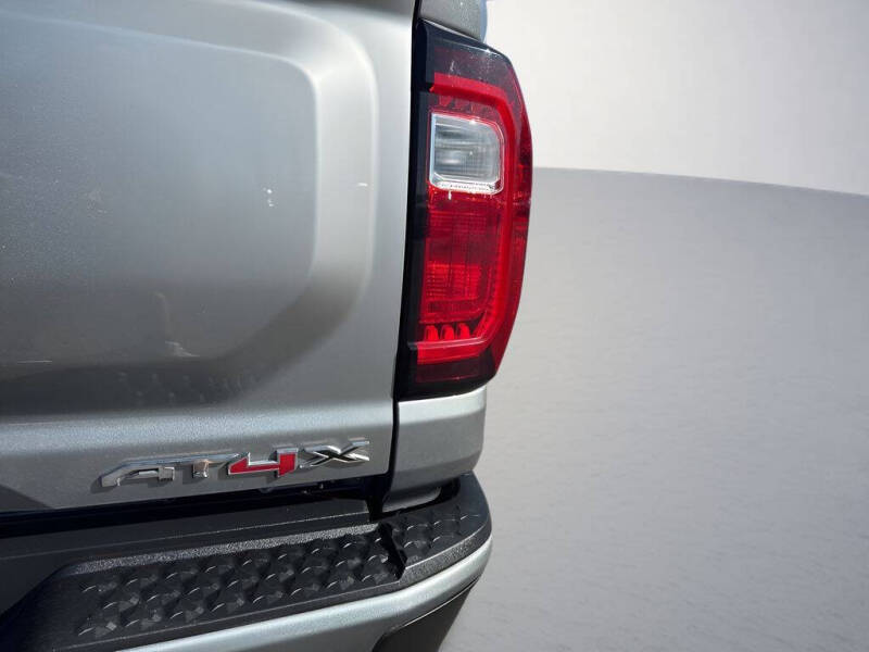 2023 GMC Canyon AT4X