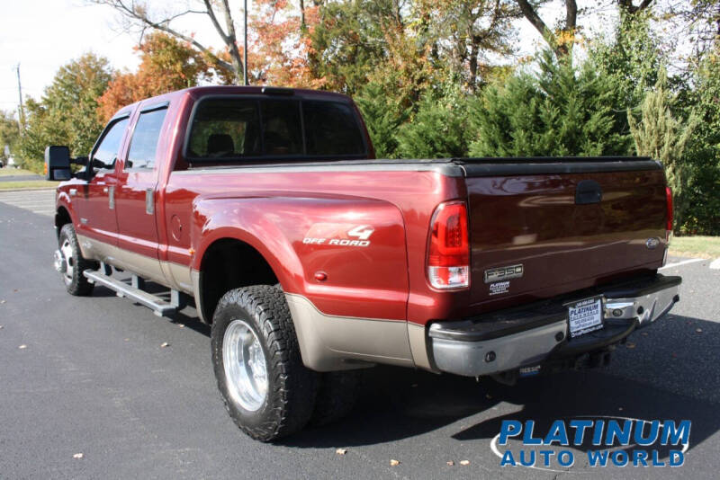 2005 Ford F-350 Super Duty Lariat