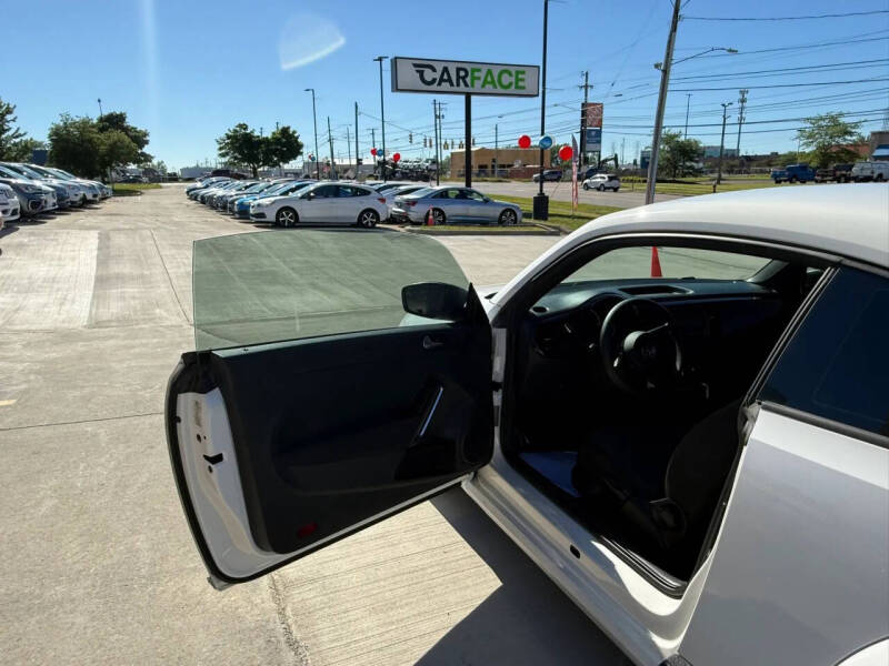 2014 Volkswagen Beetle 2.5L Entry PZEV