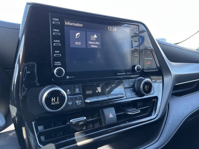 2021 Toyota Highlander LE