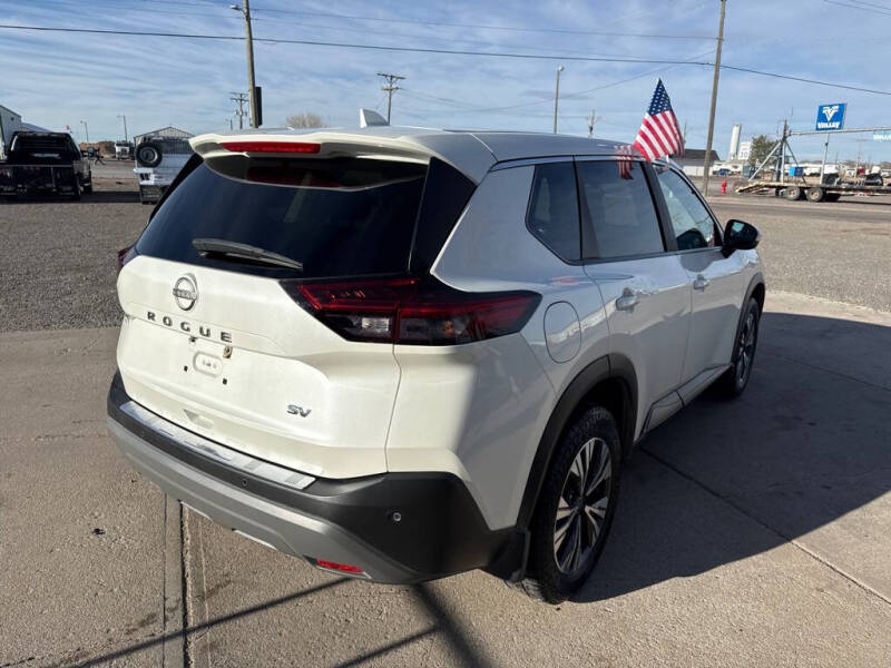 2023 Nissan Rogue SV