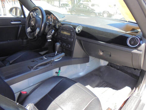 2006 Mazda MX-5 Miata Sport