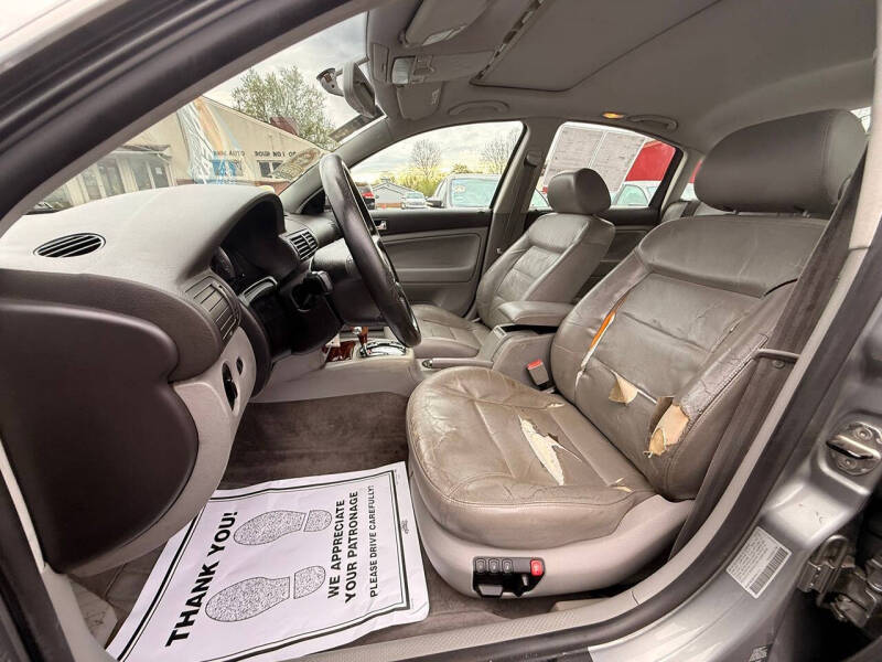 2003 Volkswagen Passat GLX 4Motion