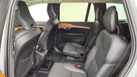 2024 Volvo XC90 B6 Plus Bright Theme 6P