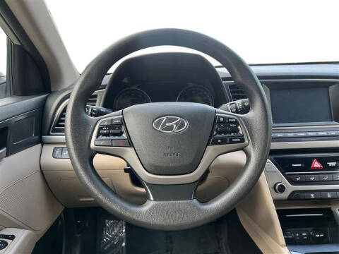 2018 Hyundai Elantra