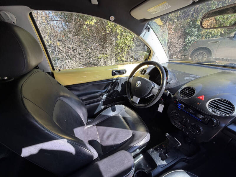 2009 Volkswagen New Beetle