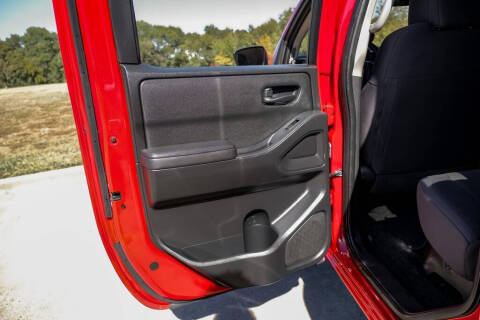 2022 Nissan Frontier S